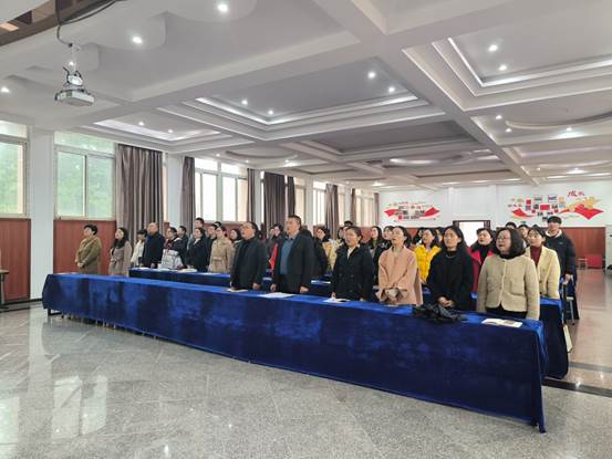 说明: F:\0建筑工程学院组织员电脑电子文件档案归档\DQ13宣教统战\DQ13-6稿件简报\2024年度\照片\总支换届\1733355578160.jpg