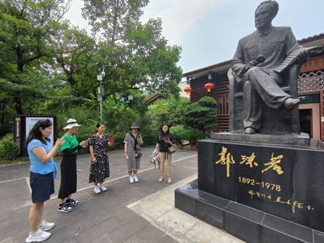 说明: F:\0建筑工程学院组织员电脑电子文件档案归档\BaiduSyncdisk\DQ13宣教统战\DQ13-6稿件简报\2025年度\活动照片\七一党日活动\IMG_20250628_145749(2).jpg